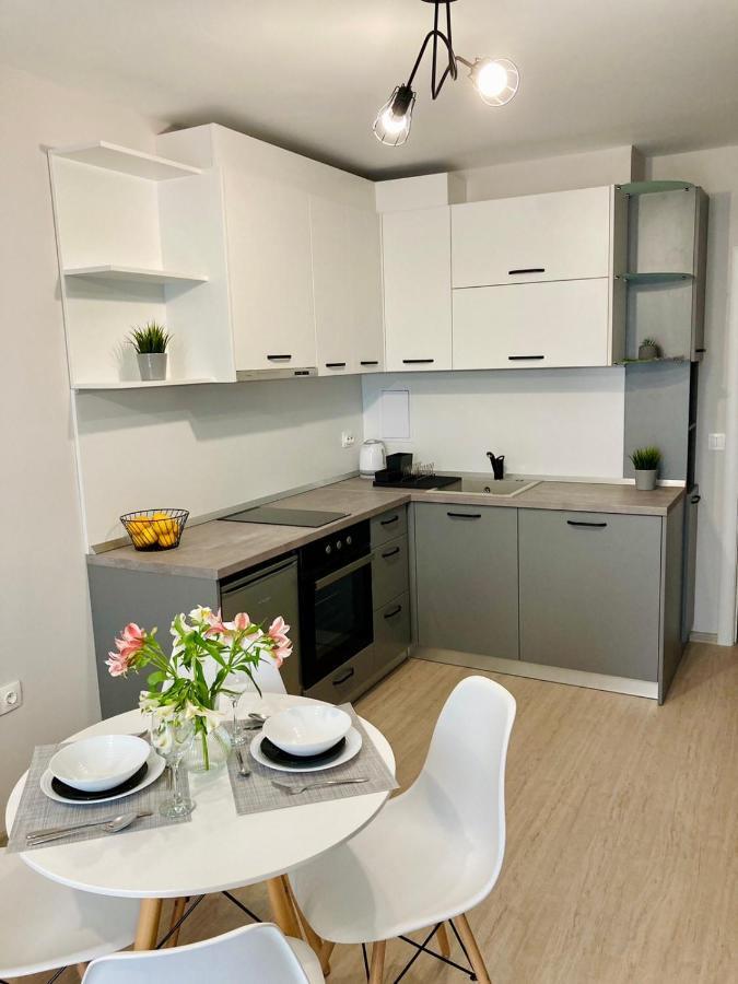 Pearl Apartments Burgas Ngoại thất bức ảnh